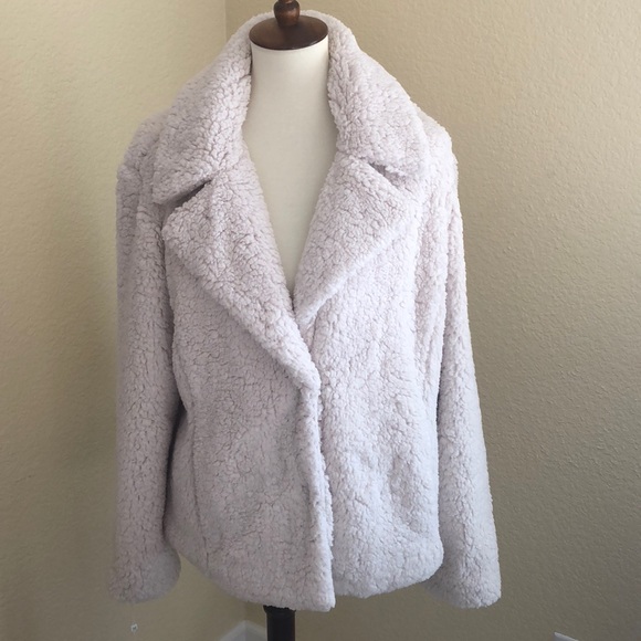 Caslon Jackets & Blazers - Caslon Faux Shearling Jacket NWT